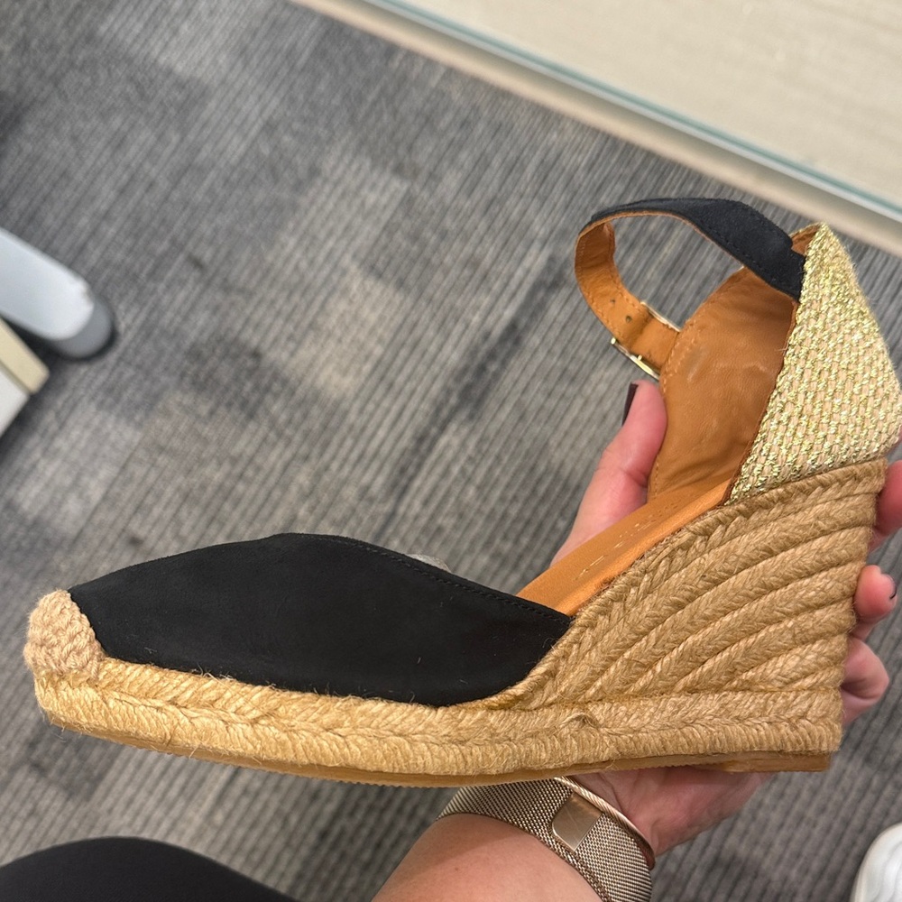 Kurt Geiger Black and Gold Wedges size 7,5 - Picture 4 of 8